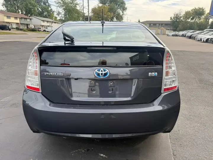 Toyota Prius 2010 photo 4