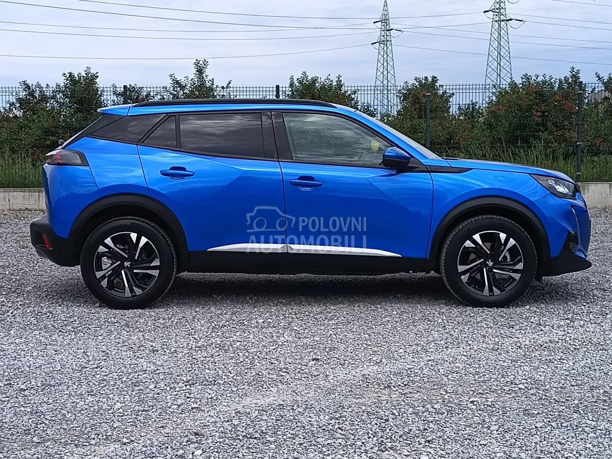 Peugeot 2008 2021 photo 4