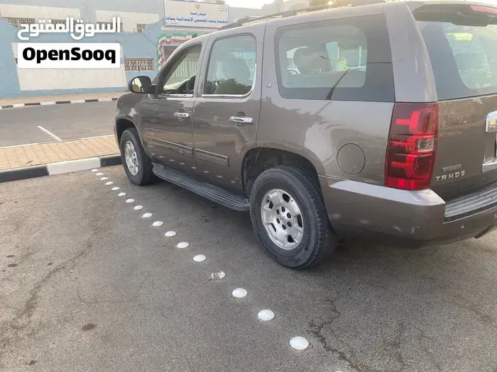 Chevrolet Tahoe 2011 photo 3