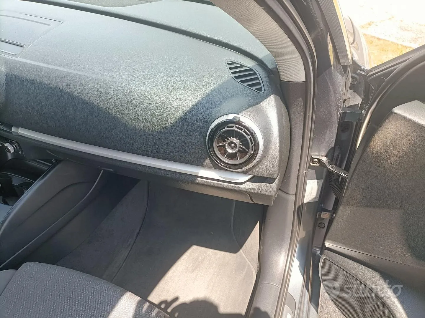 Audi A3 2013 photo 2