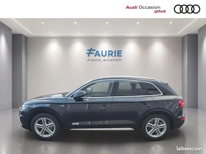 Audi Q5 2018 photo 2