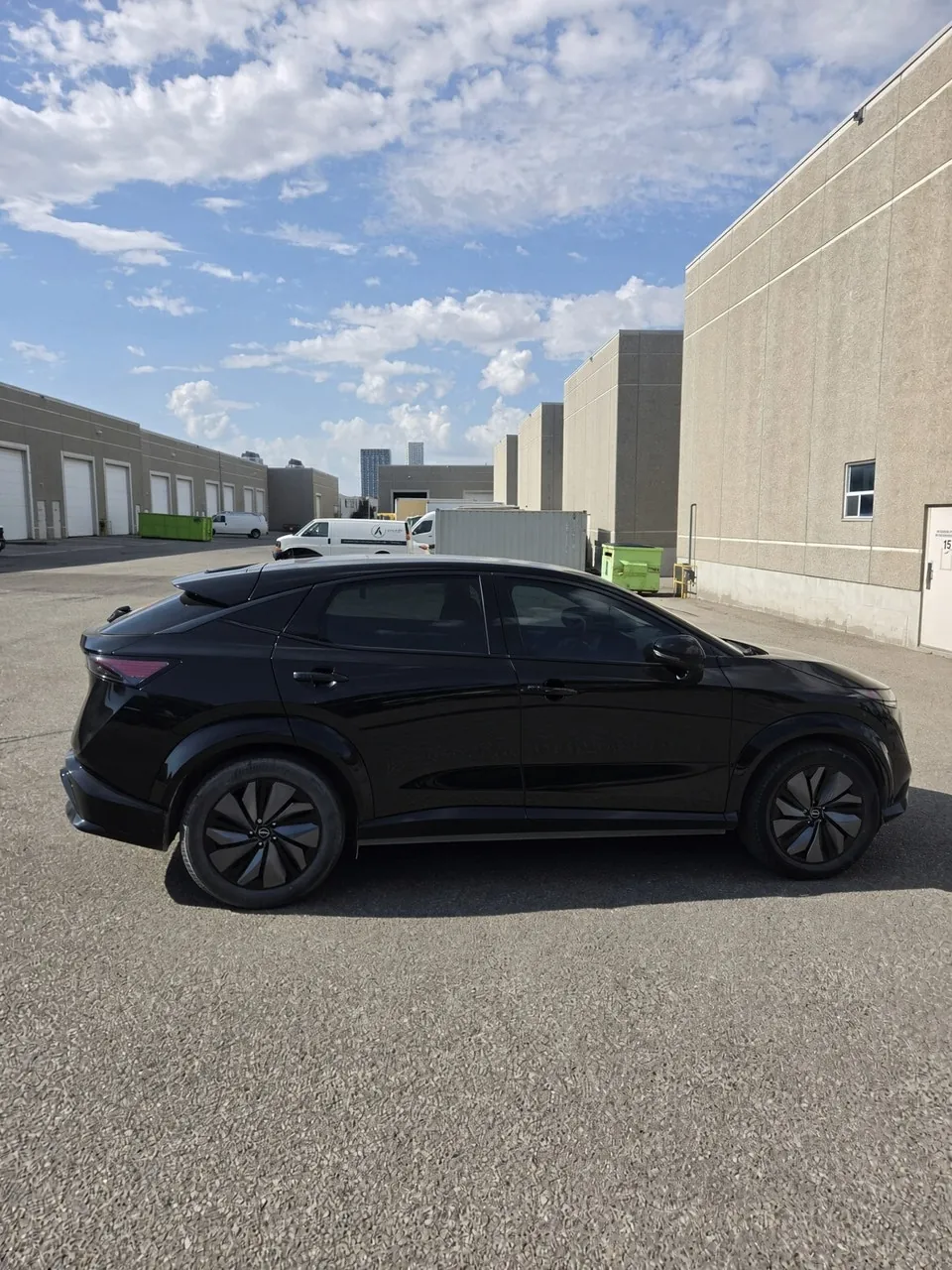 Nissan Ariya 2025 photo 4