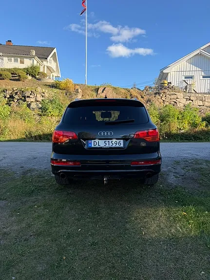 Audi Q7 2007 photo 4
