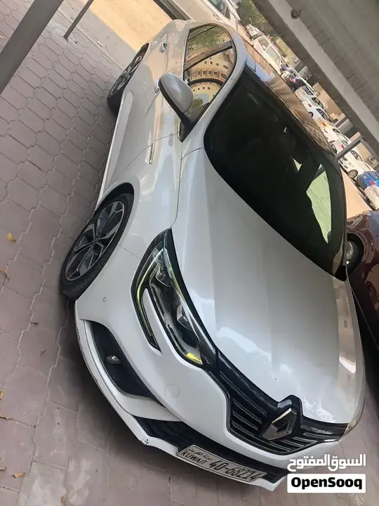 Renault Megane 2017 photo 2
