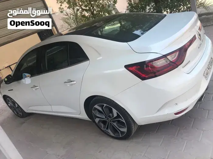 Renault Megane 2017 photo 4