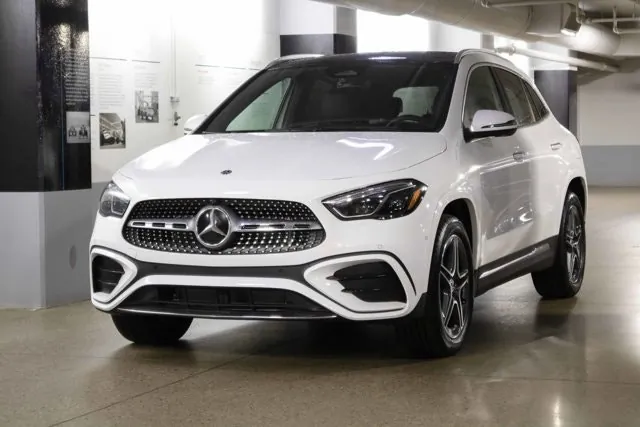Mercedes-Benz Gla 2025 photo 4