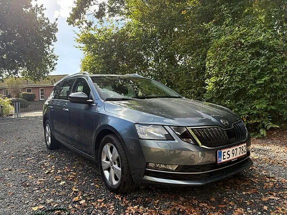 Skoda Octavia 2018 photo 2