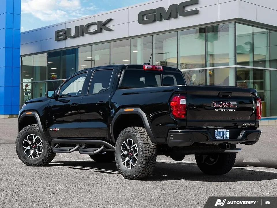 GMC Canyon 2026 photo 4
