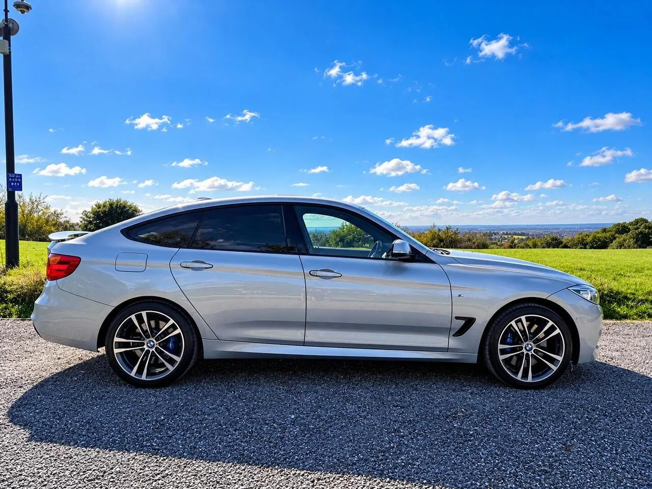 BMW 3 Series 2014 photo 2