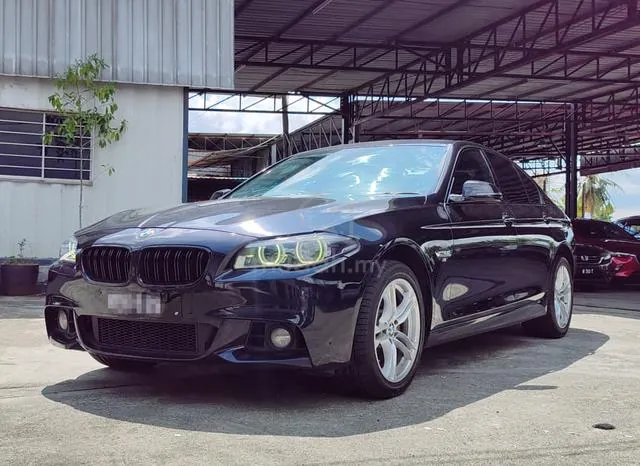 BMW 528I