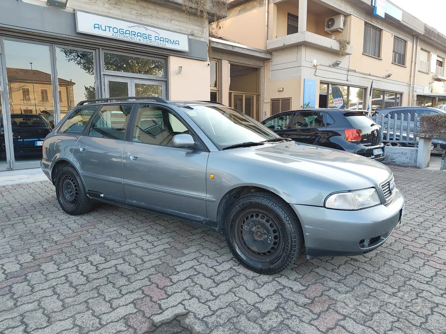 Audi A4 Avant 1998 photo 3
