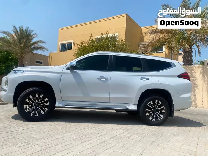 Mitsubishi Montero 2020 photo 4