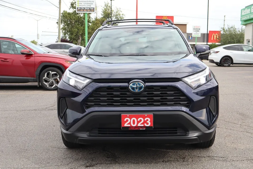 Toyota Rav4 2023 photo 2