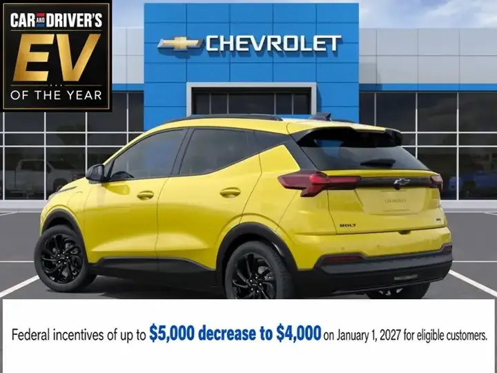 Chevrolet Bolt 2027 photo 3