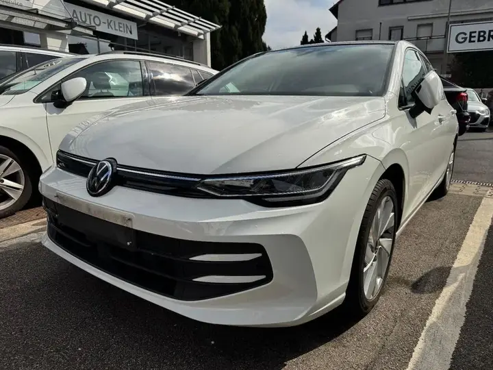 Volkswagen Golf Viii