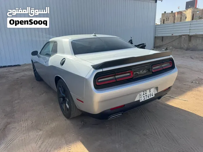 Dodge Challenger 2023 photo 2