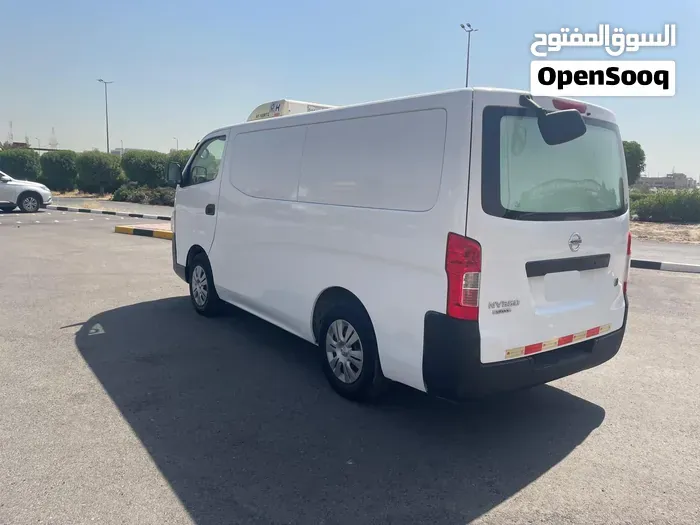 Nissan Urvan 2021 photo 3