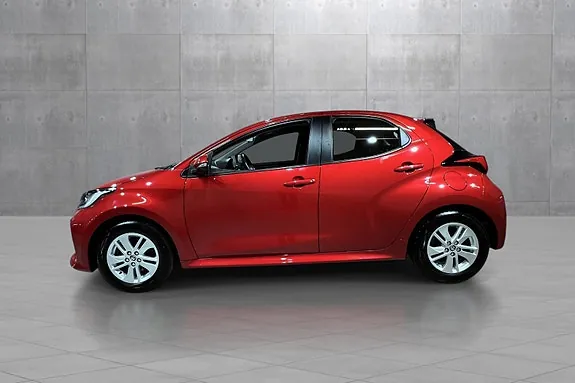 Toyota Yaris 2022 photo 2