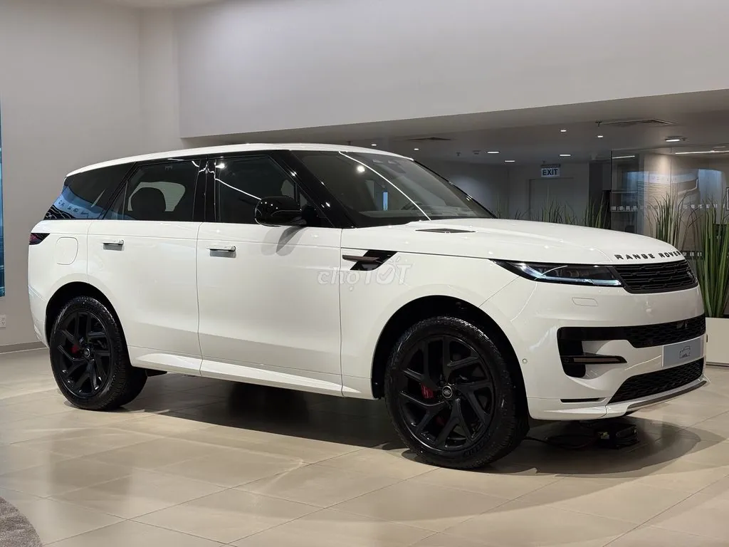 Land Rover Range Rover Sport 2026 photo 2