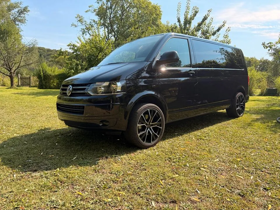 Volkswagen T5 Caravelle