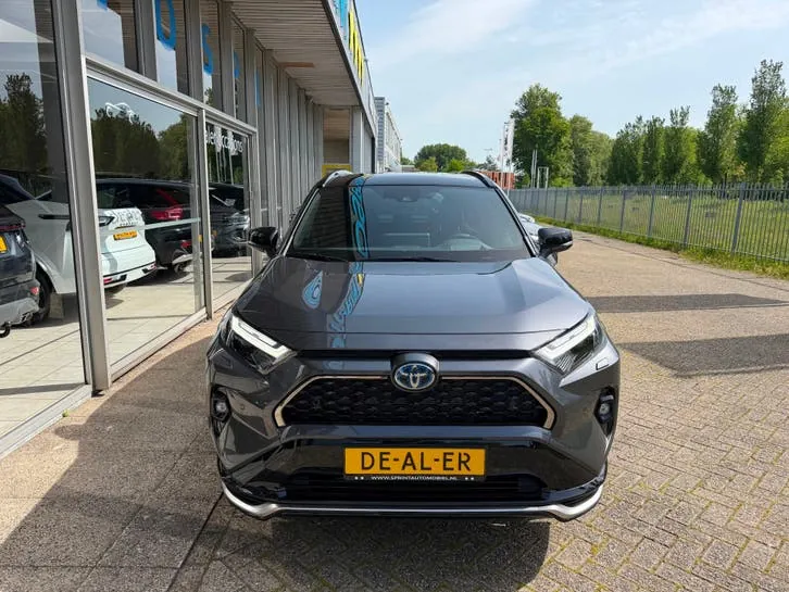 Toyota Rav4 2026 photo 2
