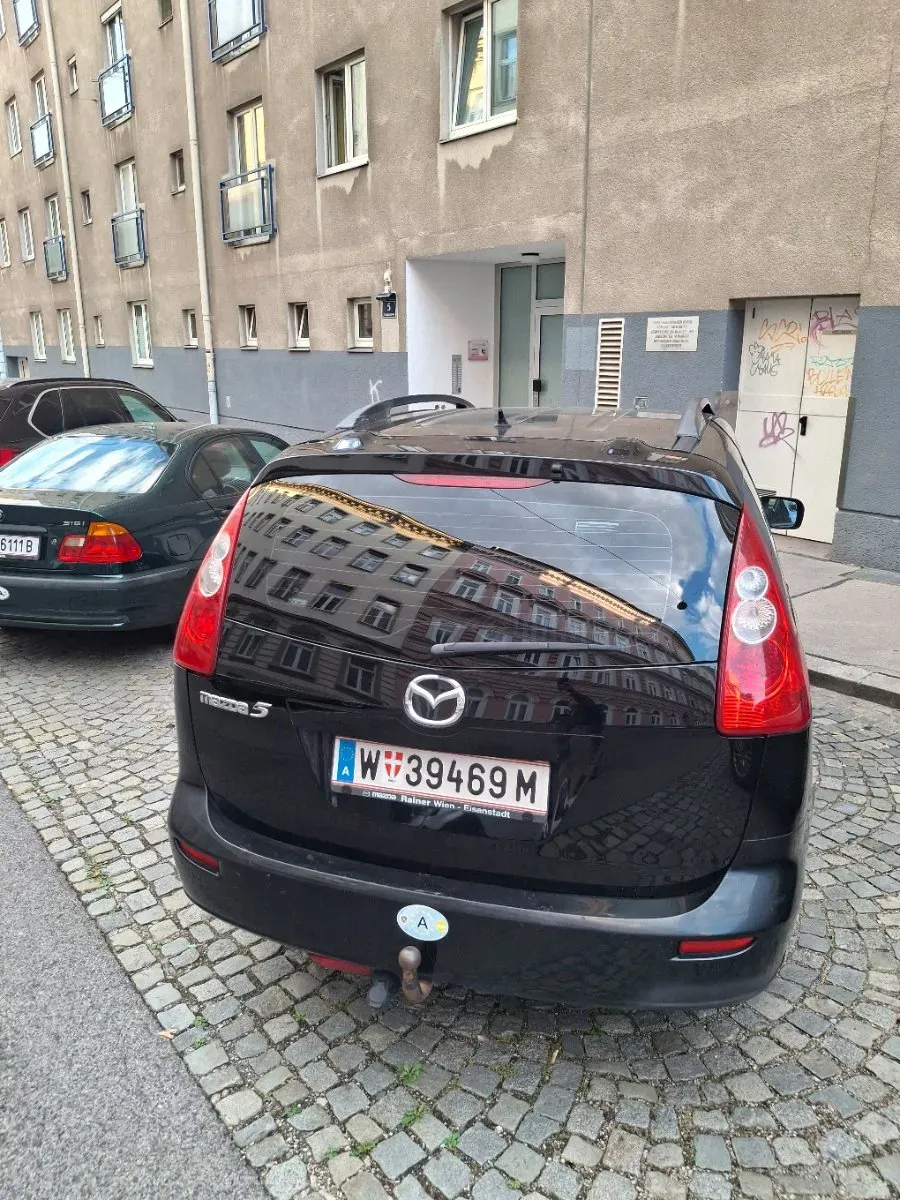 Mazda Mazda5