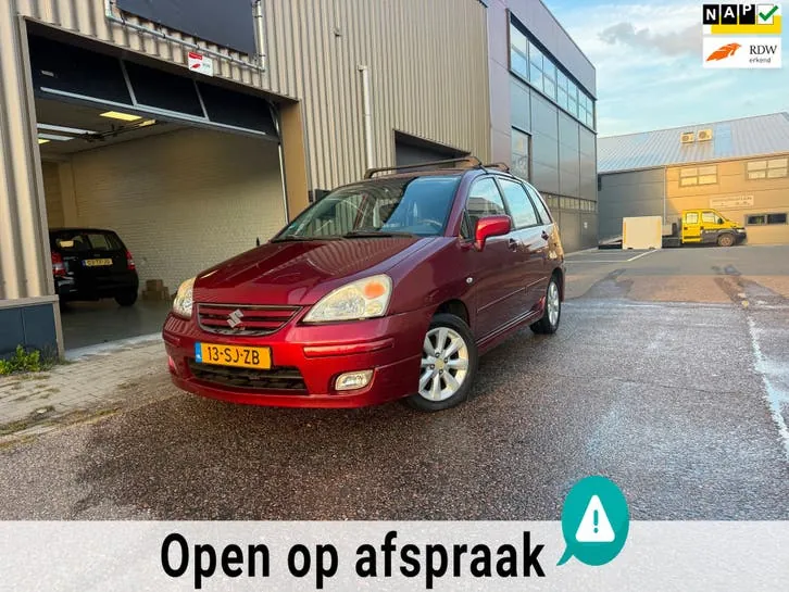Suzuki Liana