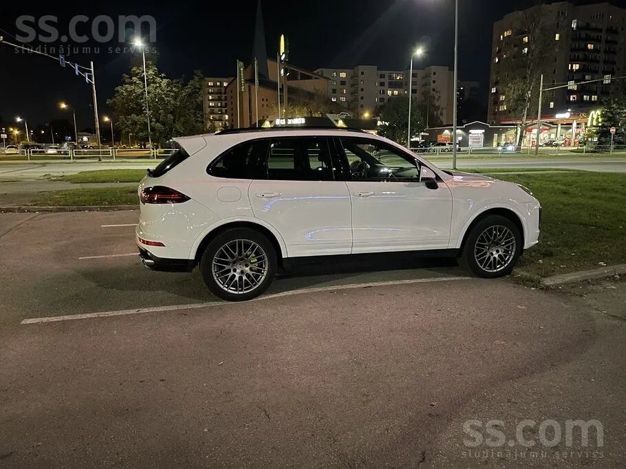 Porsche Cayenne