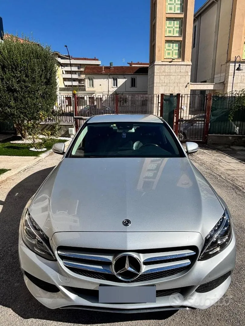 Mercedes-Benz C-Class 2018 photo 4
