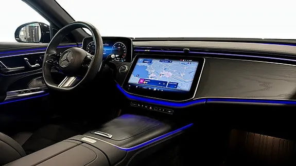 Mercedes-Benz E300 De 2026 photo 3