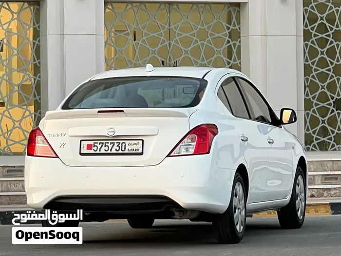 Nissan Sunny 2024 photo 2
