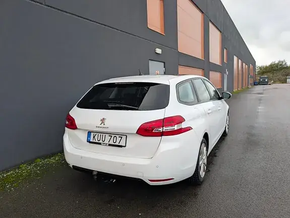 Peugeot 308 Sw 2015 photo 3