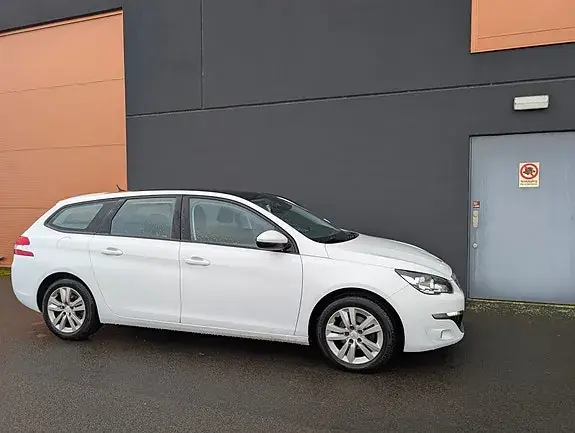 Peugeot 308 Sw 2015 photo 2