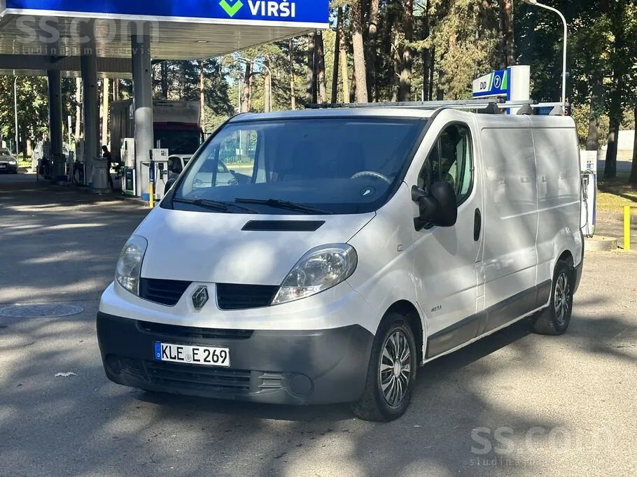 Renault Trafic 2010 photo 4