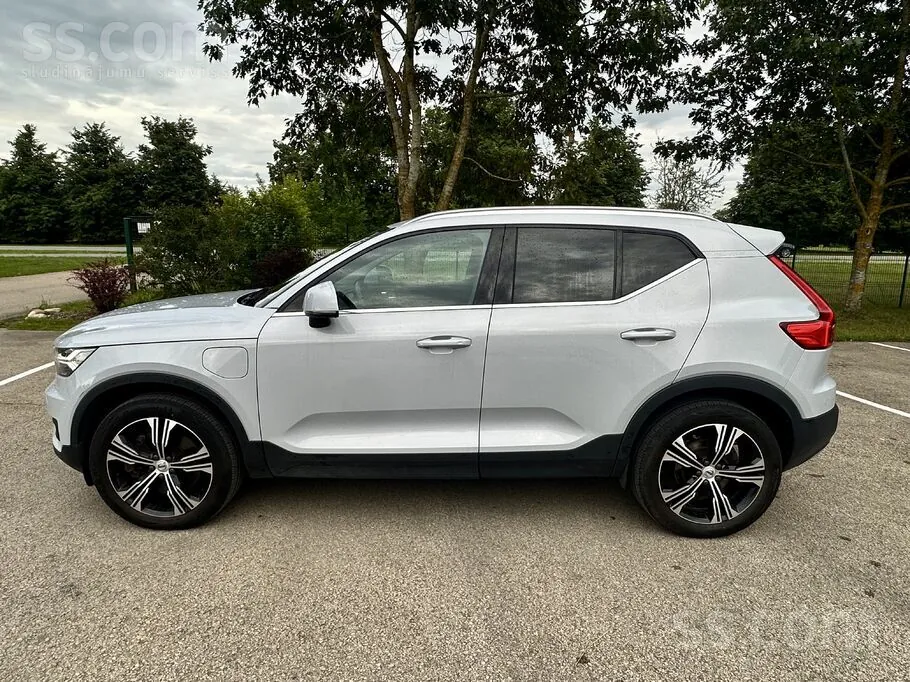 Volvo Xc40 2022 photo 2