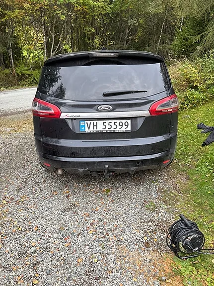 Ford S-Max 2012 photo 3