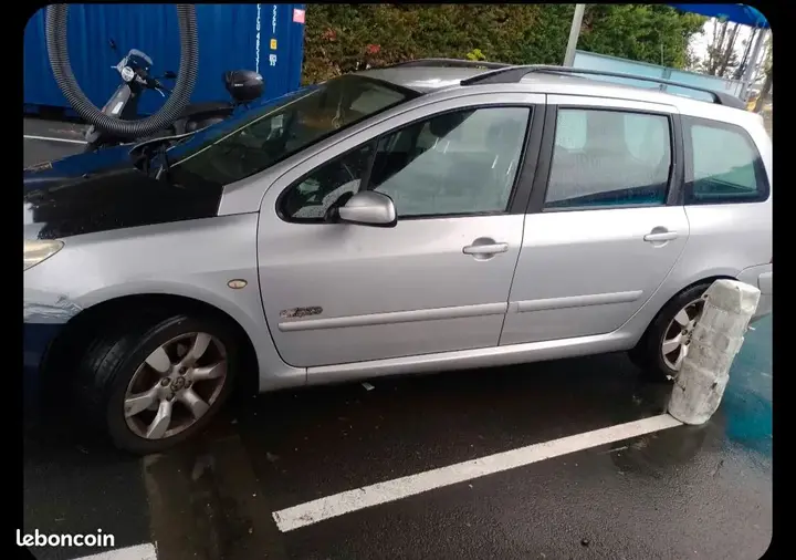 Peugeot 307
