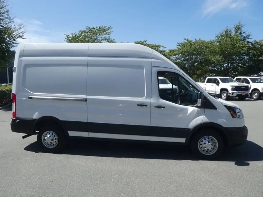 Ford Transit Cargo Van 2024 photo 4
