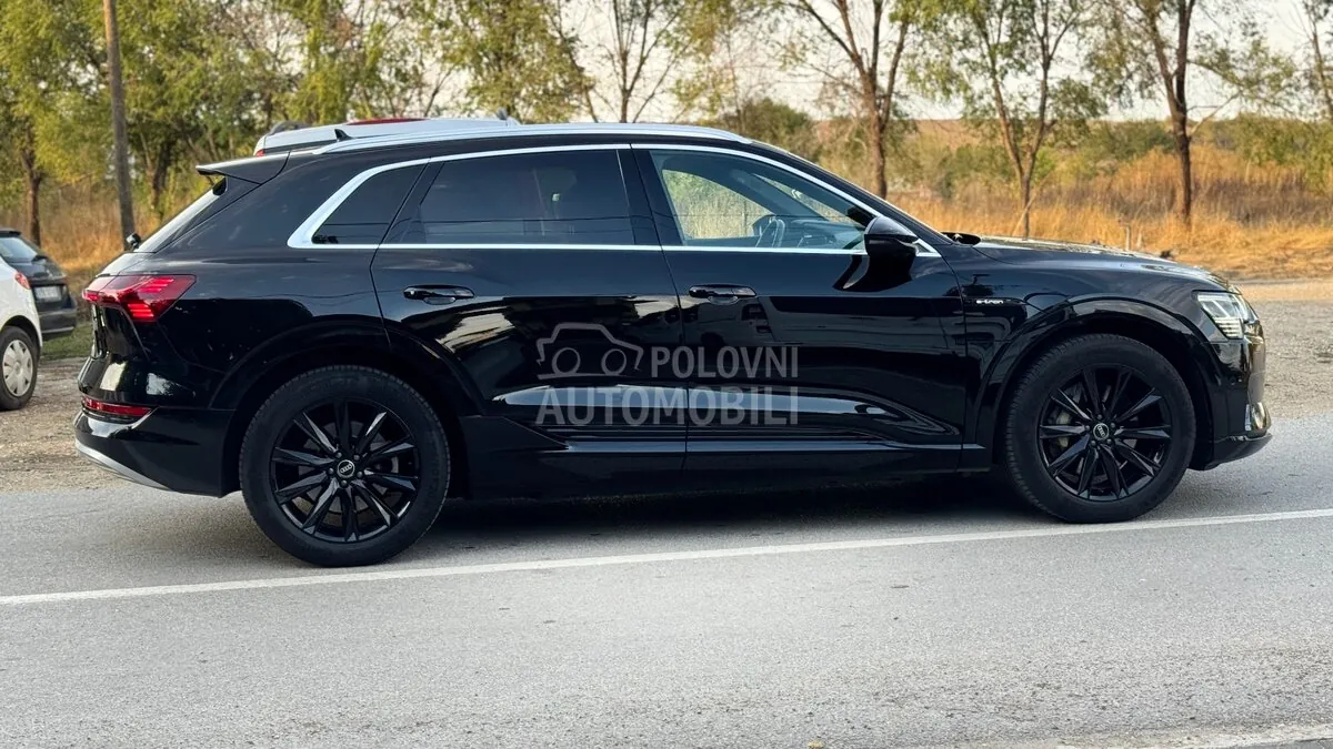 Audi E-Tron 2022 photo 5