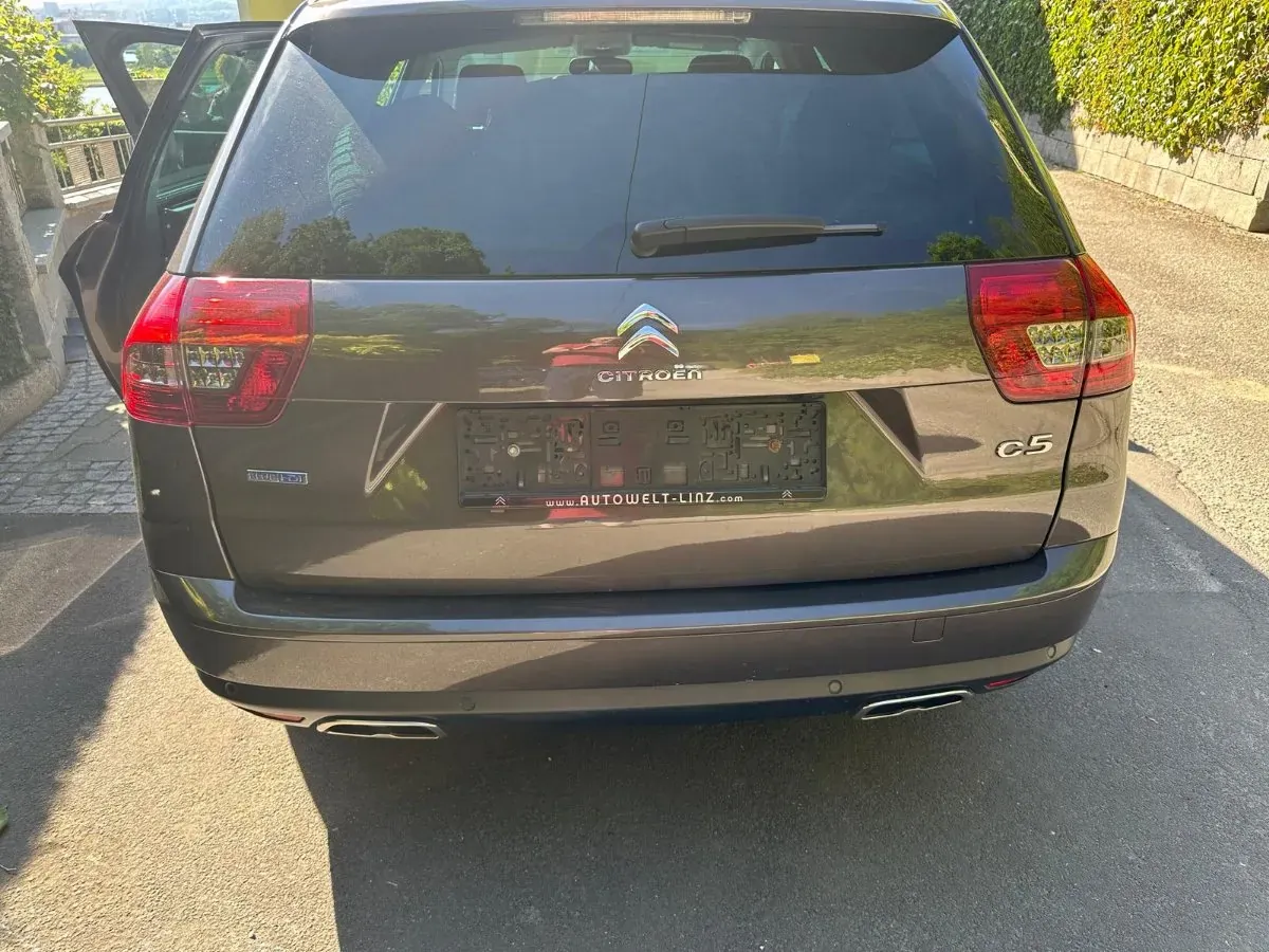 Citroen C5 2015 photo 2
