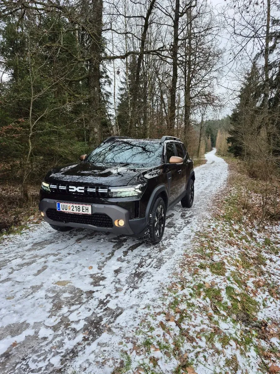 Dacia Duster 2025 photo 2