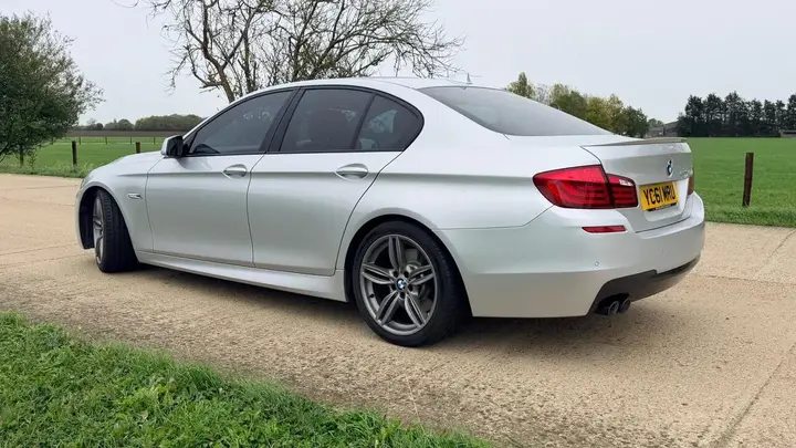BMW 5 Series 2011 photo 5