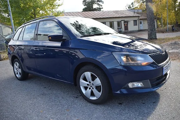 Skoda Fabia 2016 photo 3