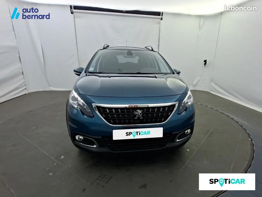 Peugeot 2008 2019 photo 2