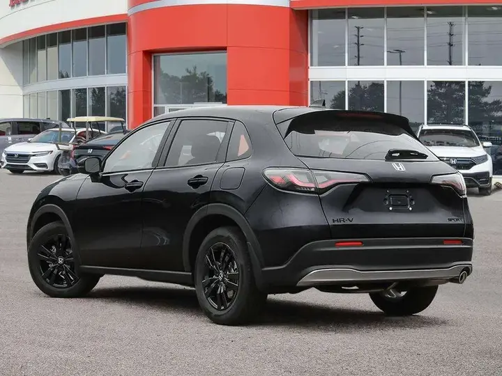 Honda Hr-V 2027 photo 4