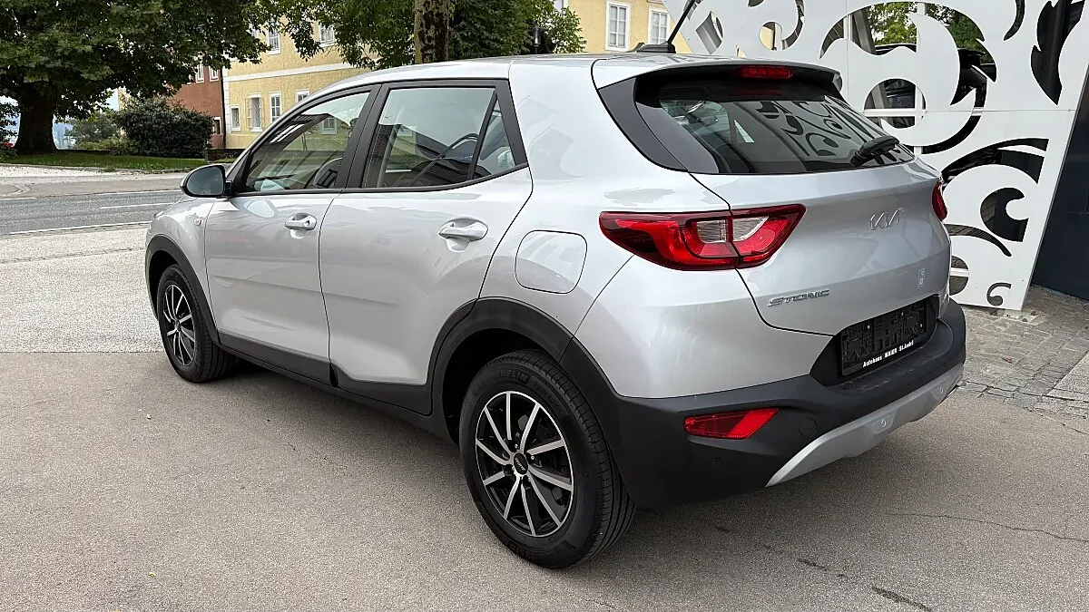 Kia Stonic 2022 photo 3