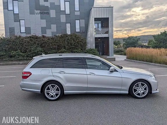 Mercedes-Benz E-Class 2013 photo 5