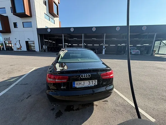 Audi A6 2012 photo 4