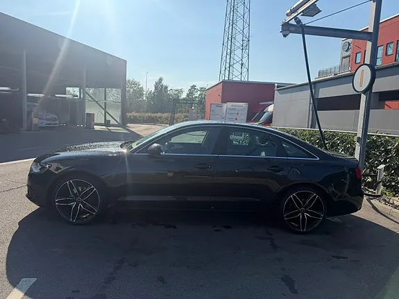 Audi A6 2012 photo 5