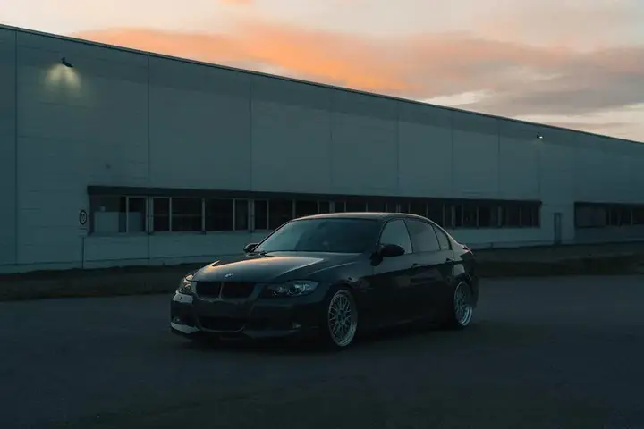 BMW E90